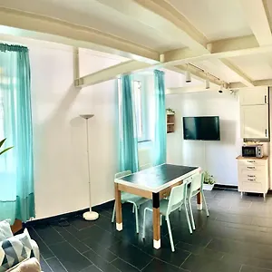 Apartment Cozy Loft Marina View, Savona